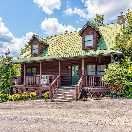 Papaw's Bear Den Villa Pigeon Forge Bagian luar foto