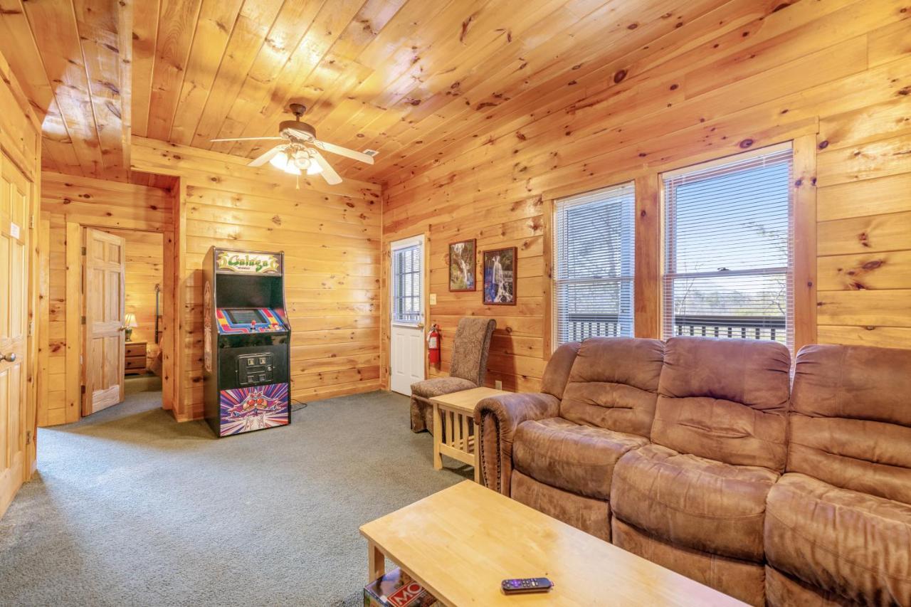Papaw's Bear Den Villa Pigeon Forge Bagian luar foto