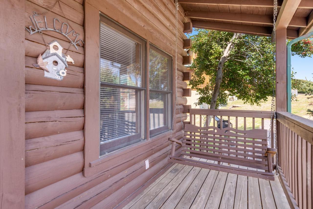 Papaw's Bear Den Villa Pigeon Forge Bagian luar foto