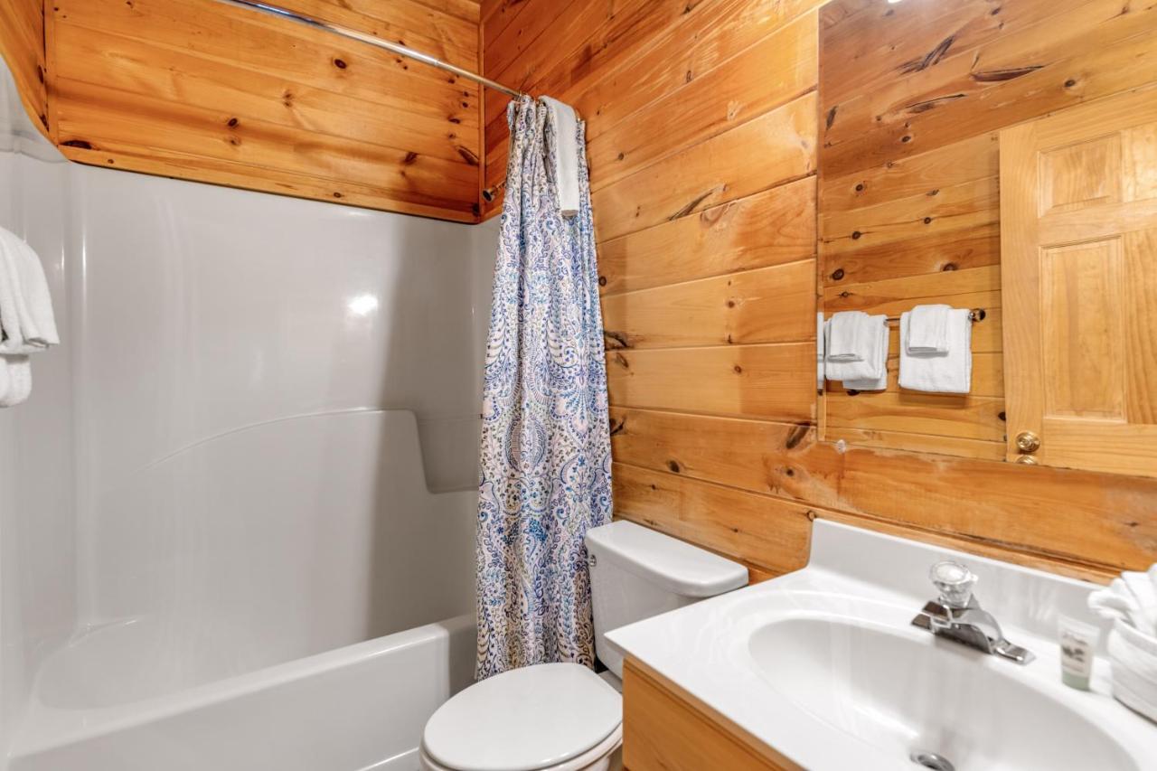 Papaw's Bear Den Villa Pigeon Forge Bagian luar foto